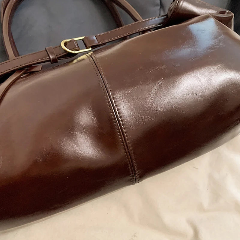 Vintage Handbag for Women Large Capacity 2025 New Underarm Commuting Bag Fashion Female Casual Single Shoulder Tote Bag